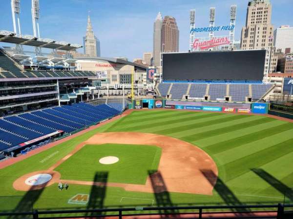 Progressive Field, section: 442, row: d, seat: 5