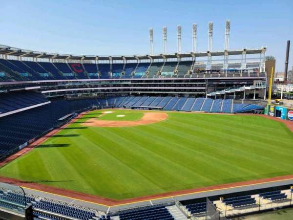 Progressive Field, section: 404, row: c, seat: 5