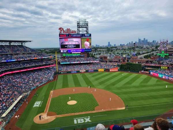 Citizens Bank Park, section: 416, row: 6, seat: 15