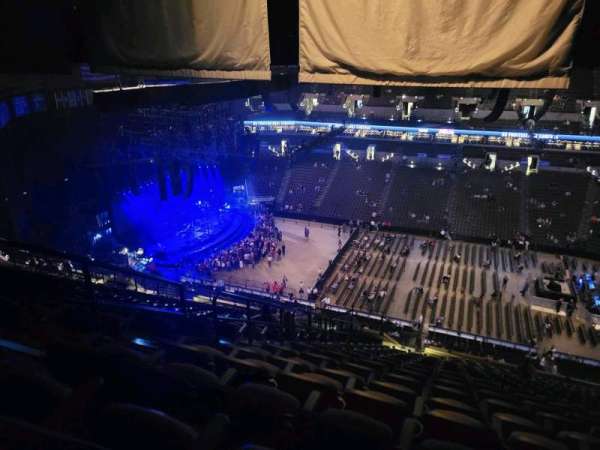 CHI Health Center Omaha, section: 220, row: v, seat: 16