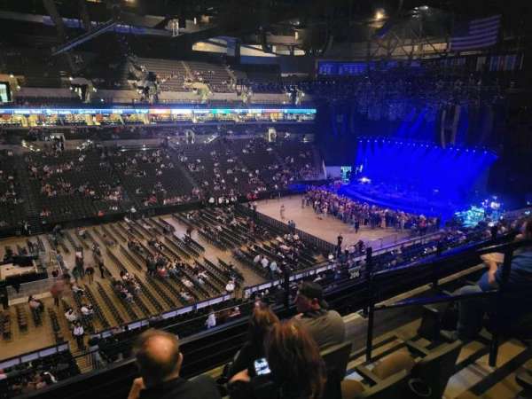 CHI Health Center Omaha, section: 207, row: 4, seat: 5