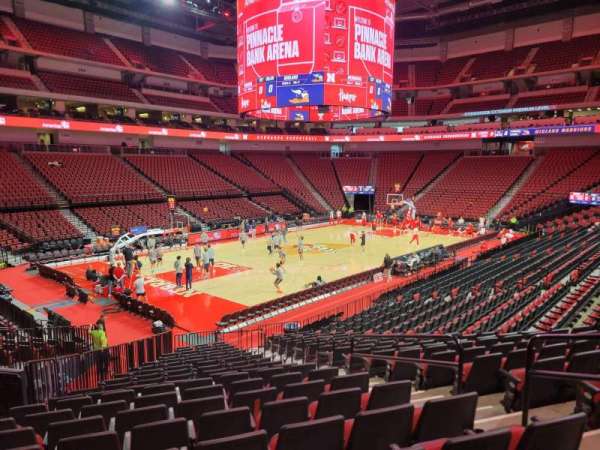 Pinnacle Bank Arena, section: 121, row: 19, seat: 5