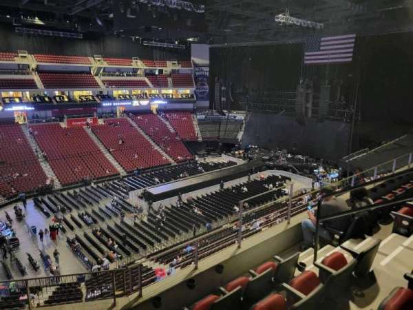 Pinnacle Bank Arena, section: 206, row: 4, seat: 6
