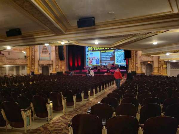 State Theatre Minneapolis, section: 4, row: EE, seat: 3