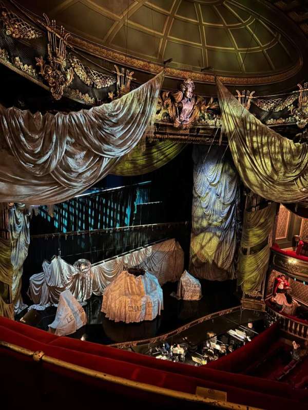 His Majesty's Theatre, London, section: Grand Circle, row: B, seat: 30