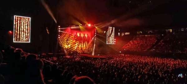 AO Arena, section: 104, row: M, seat: 26