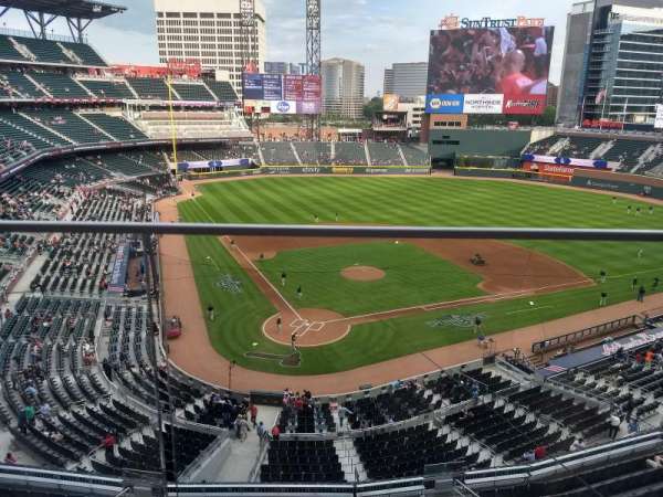 Truist Park, section: 324, row: 1, seat: 19