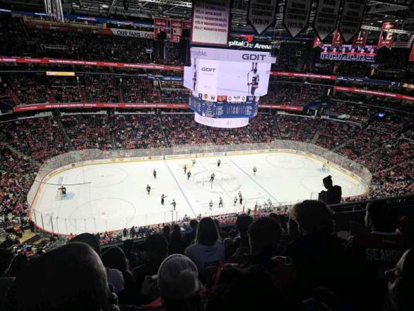 Capital One Arena, section: 432, row: H, seat: 10