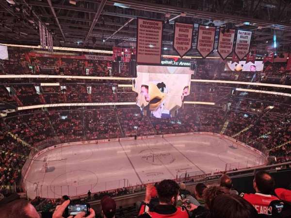 Capital One Arena, section: 432, row: H, seat: 10