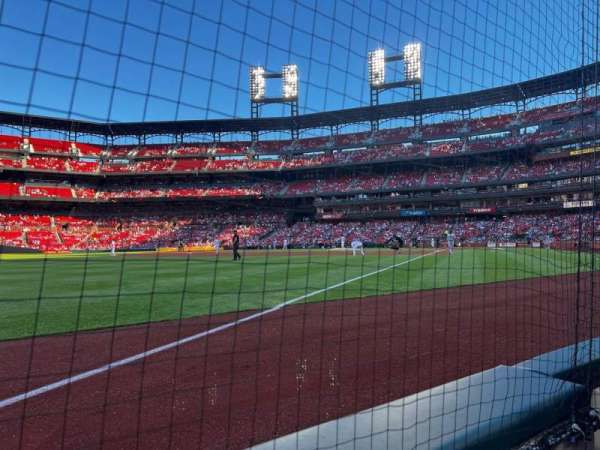 Busch Stadium, section: 165D, row: B, seat: 3