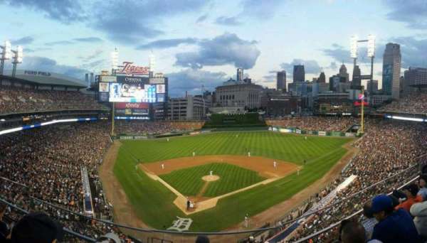 Comerica Park, section: 326, row: D, seat: 10