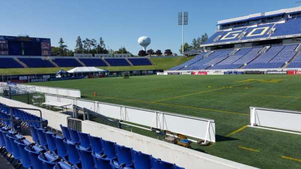 Navy-Marine Corps Memorial Stadium, section: 3, row: E, seat: 1