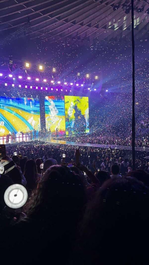 Oakland Arena, section: 114, row: 9, seat: 12