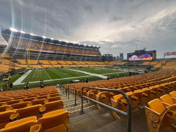 Acrisure Stadium, section: 130, row: T, seat: 1
