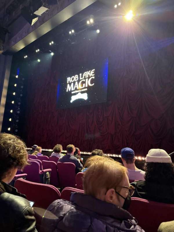 Broadhurst Theatre, section: Orchestra R, row: E, seat: 8