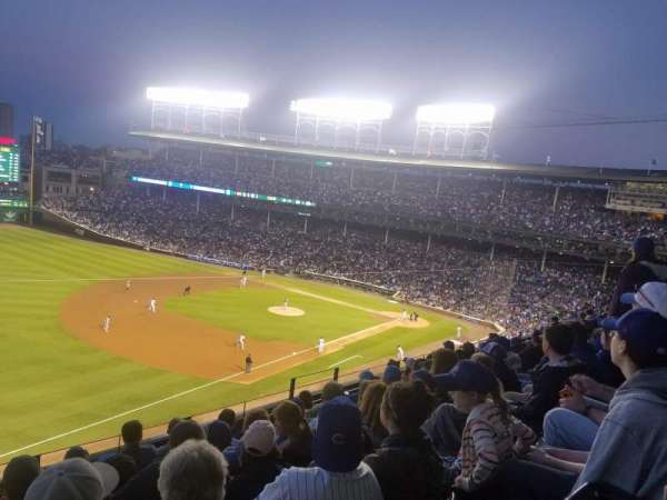Wrigley Field, section: 306L, row: 7, seat: 16