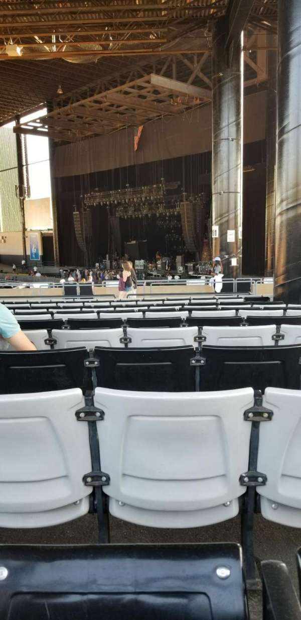 Credit Union 1 Amphitheatre, section: 203, row: zz, seat: 4