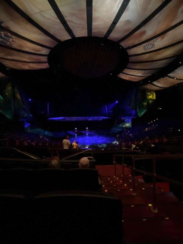Mystère Theatre at Treasure Island, section: 202, row: DD, seat: 13