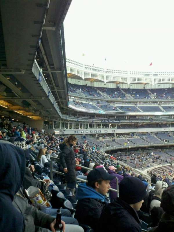 Yankee Stadium, section: 212, row: 13, seat: 13