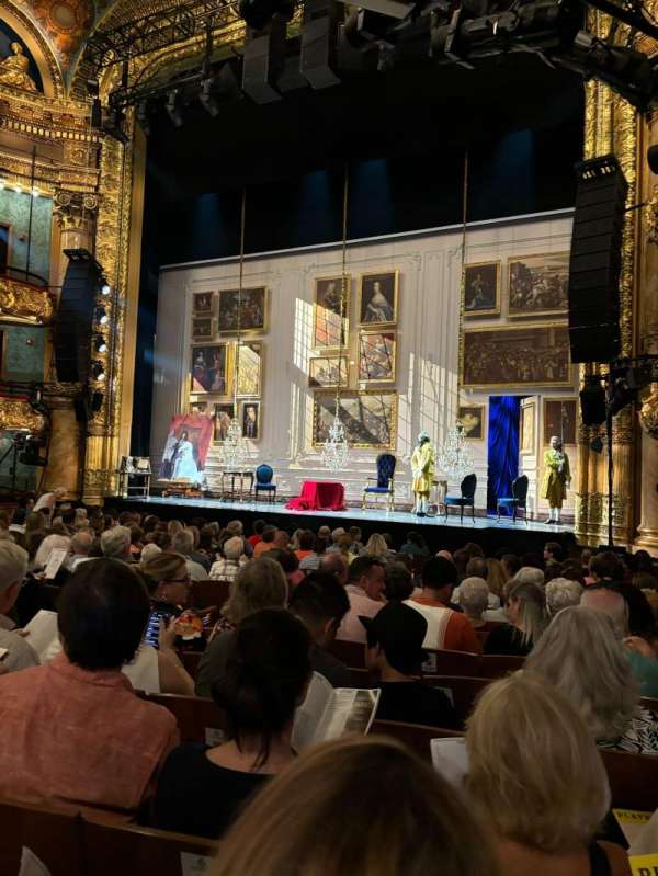 Emerson Colonial Theatre, section: Orchestra R, row: Q, seat: 12