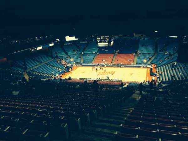 University Of Dayton Arena, section: 402, row: P, seat: 15