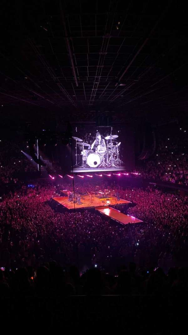 Kia Forum, section: 235, row: 1, seat: 1