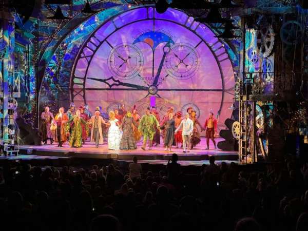 Apollo Victoria Theatre, section: Stalls, row: ZH, seat: 15