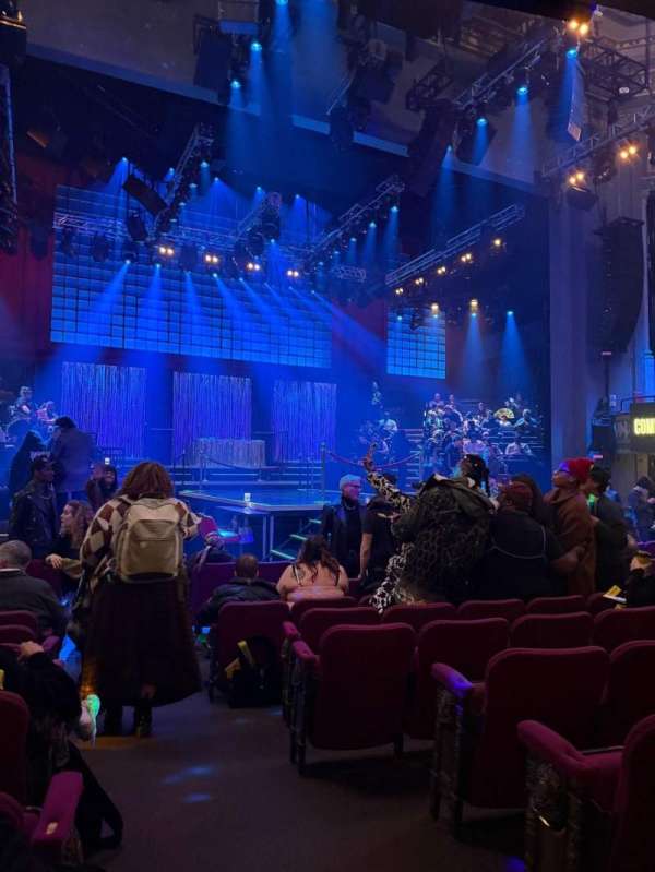 Broadhurst Theatre, section: Orchestra L, row: L, seat: 1