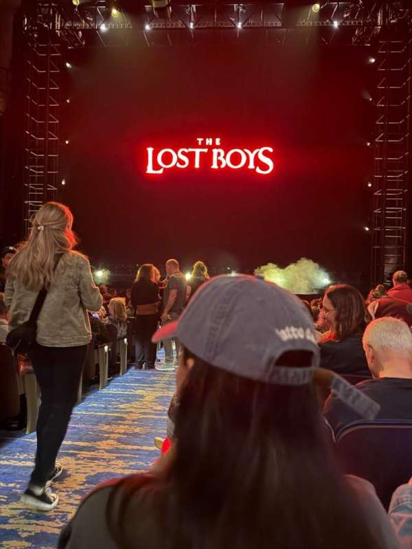 Palace Theatre, Broadway, section: Orchestra R, row: O, seat: 102