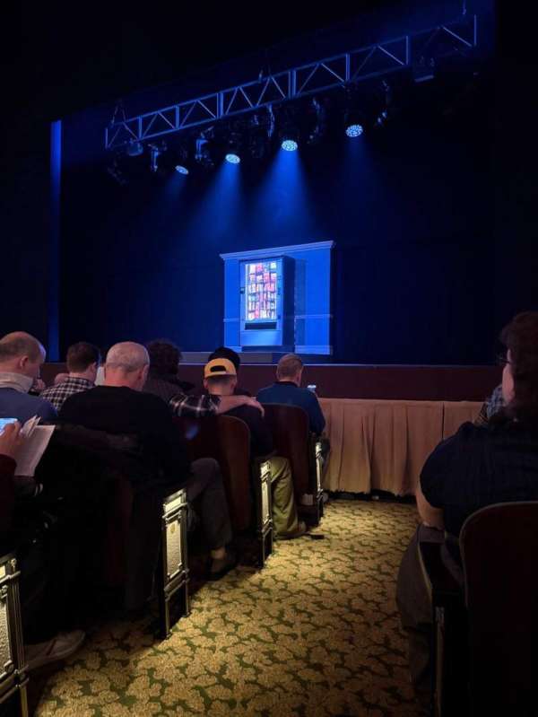 Nederlander Theatre, section: Orchestra R, row: F, seat: 2