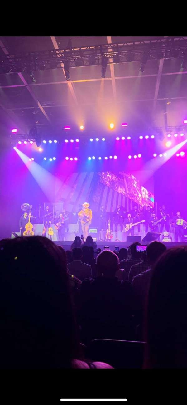 Coca-Cola Roxy, section: 102, row: J, seat: 7