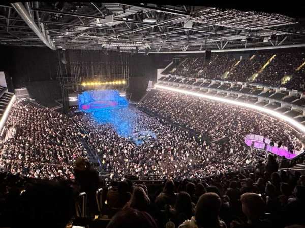The O2, London, section: 409, row: N, seat: 662