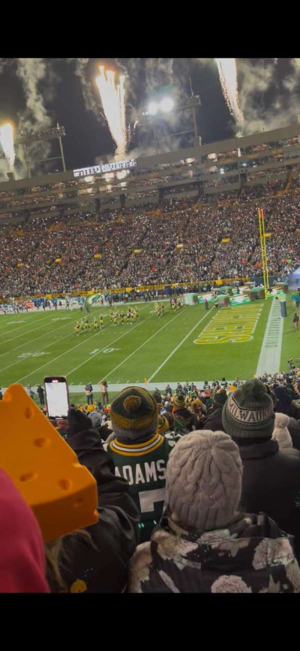 Lambeau Field, section: 130, row: 39