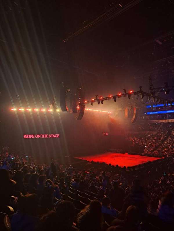 Barclays Center, section: 124, row: 8, seat: 12