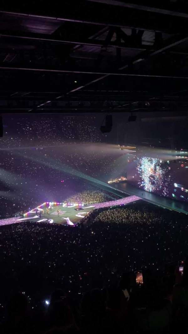 Photo by daphnemartin at Paris La Défense Arena