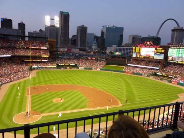 Busch Stadium, section: 346, row: 2, seat: 6