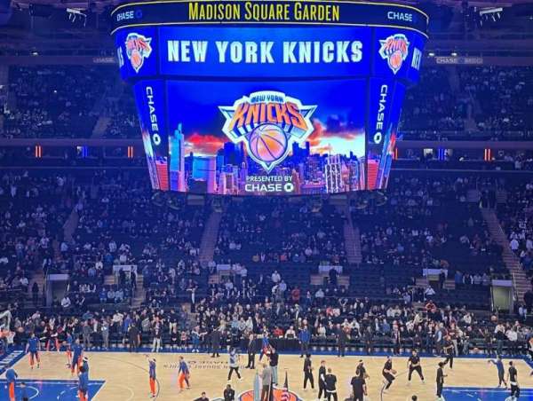 Madison Square Garden, section: 211, row: 2, seat: 15