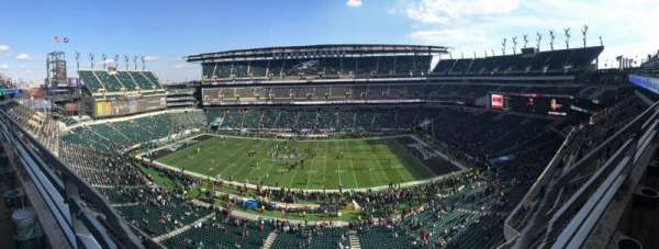 Lincoln Financial Field, section: 202, row: 1, seat: 9