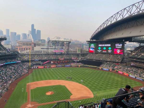 T-Mobile Park, section: 326, row: 19, seat: 6