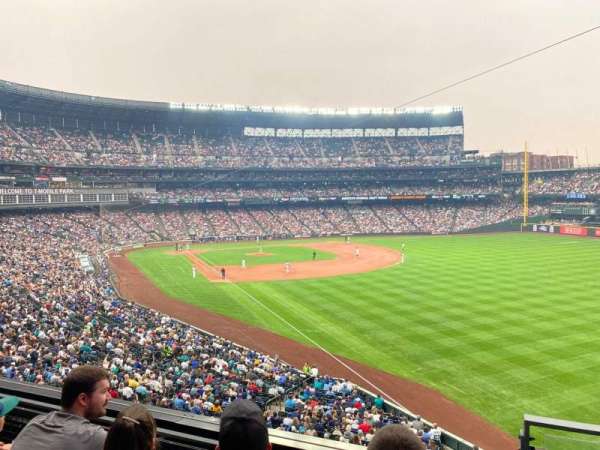 T-Mobile Park, section: 212, row: 3, seat: 1