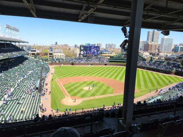 Wrigley Field, section: 420R, row: 5, seat: 17