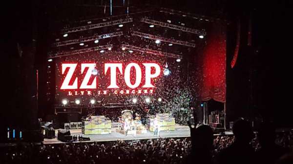 White River Amphitheatre, section: 207, row: 22, seat: 14