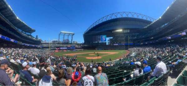 T-Mobile Park, section: 131, row: 26, seat: 6