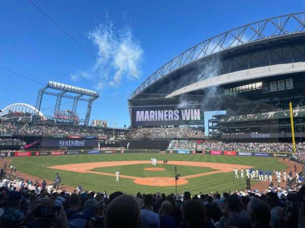 T-Mobile Park, section: 131, row: 26, seat: 6