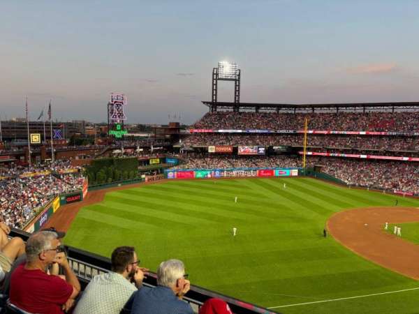 Citizens Bank Park, section: 331, row: 3, seat: 5