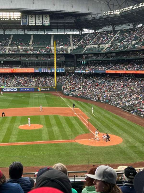 T-Mobile Park, section: 236, row: 6, seat: 5