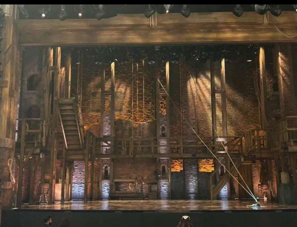 Victoria Palace Theatre, section: Stalls, row: M, seat: 25