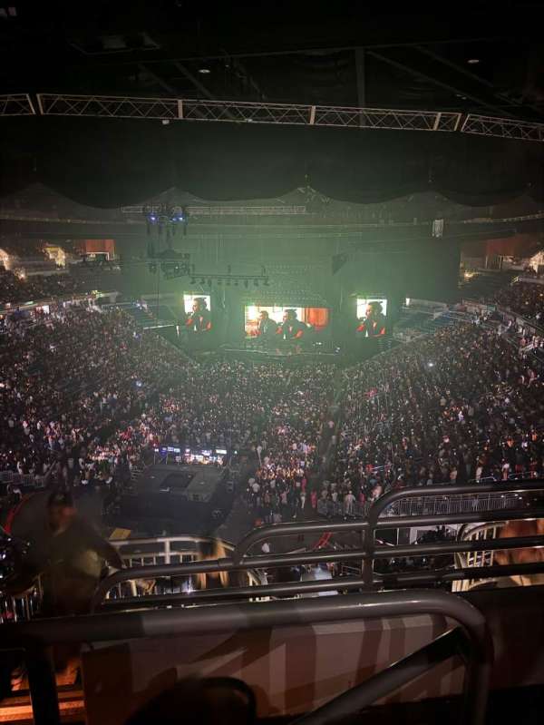 Coliseo De Puerto Rico, section: U223, row: Q, seat: 1