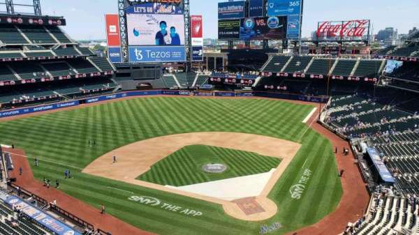 Citi Field, section: 517, row: 1, seat: 2