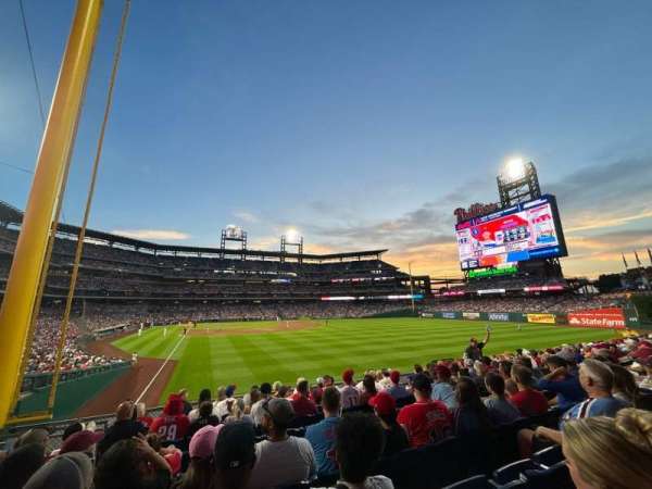 Citizens Bank Park, section: 106, row: 8, seat: 5